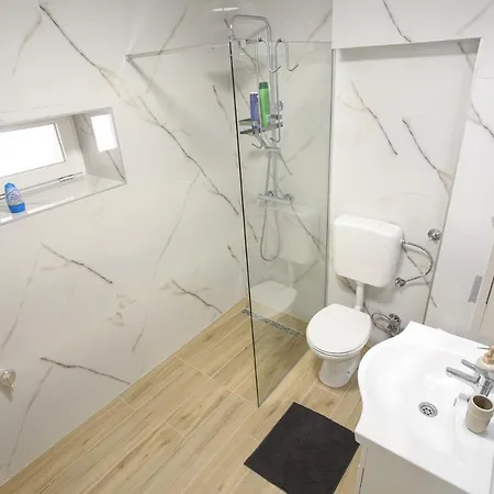 Gaya Apartment